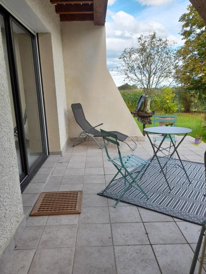 Ô ptit gîte d'Ogenne Extérieur photo